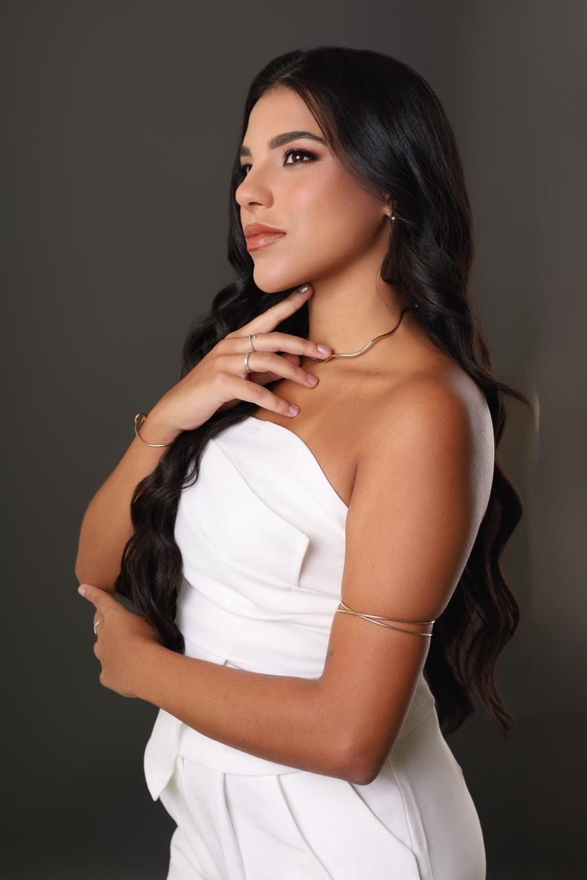 Dra. Kimberlly Souza — Cirurgiã-Dentista especialista em harmonização orofacial na Zona Sul de São Paulo